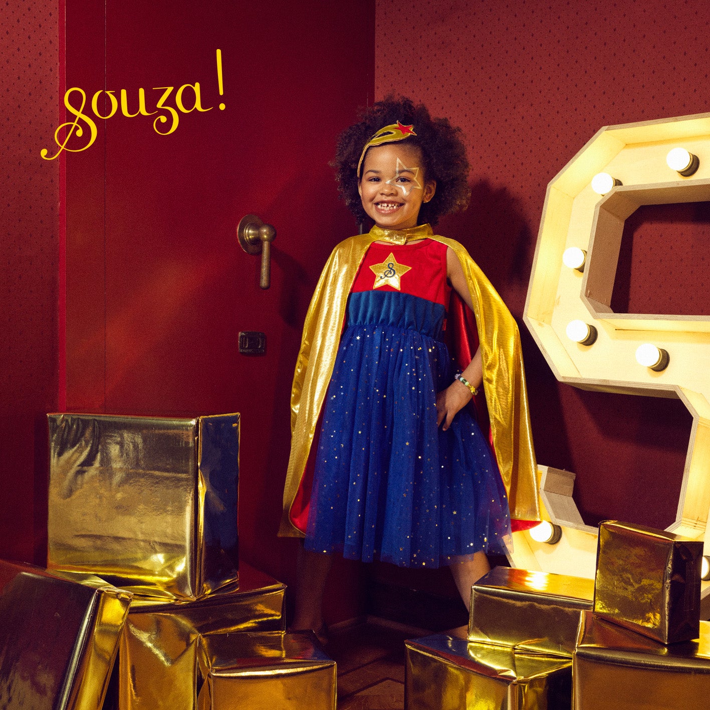 Souza Super Hero - Kleedje met cape - 8-10 jaar - 128-140cm