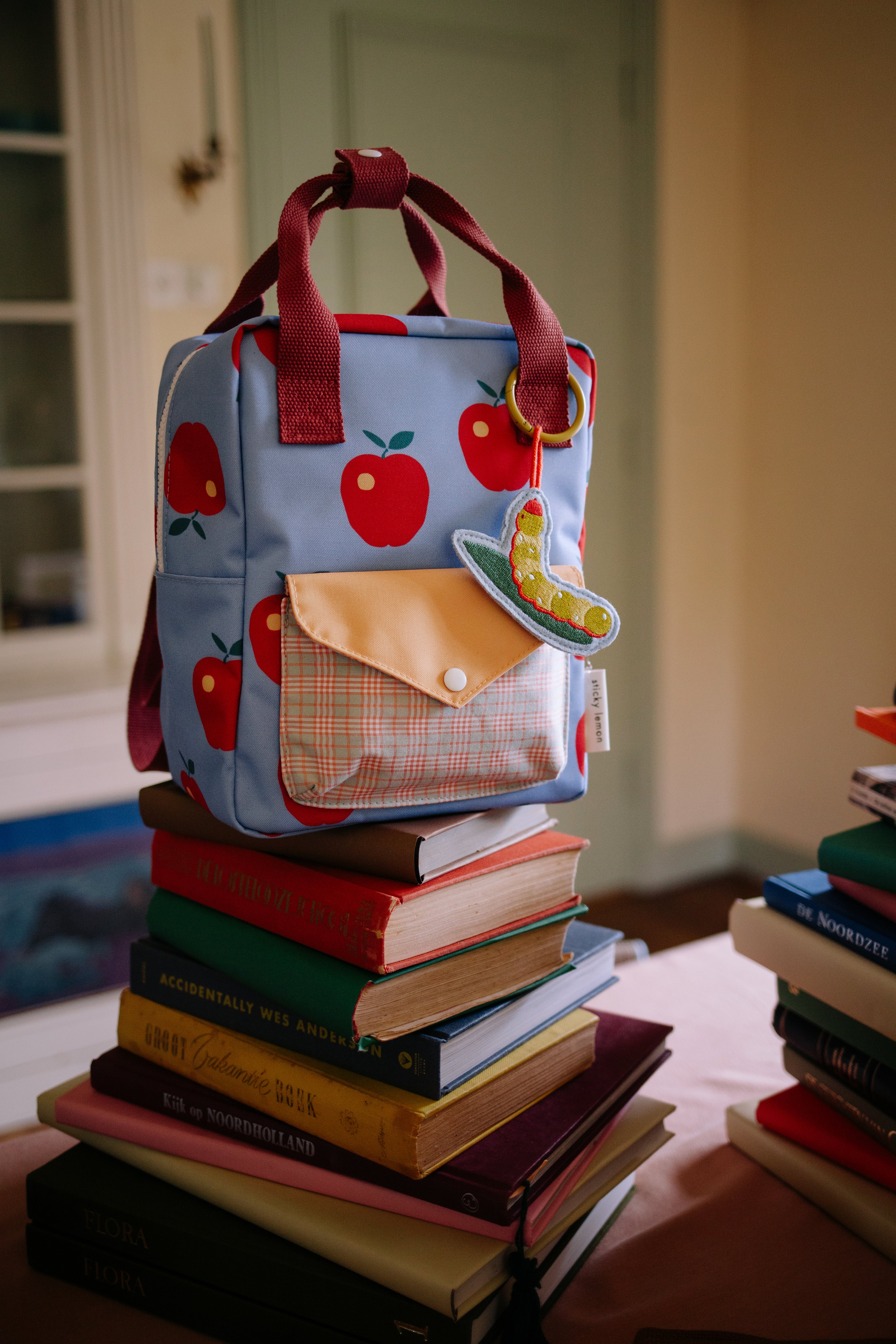 Klebriger Zitronen -Rucksack/Büchertasche kleiner zusammen | Sonderausgabe