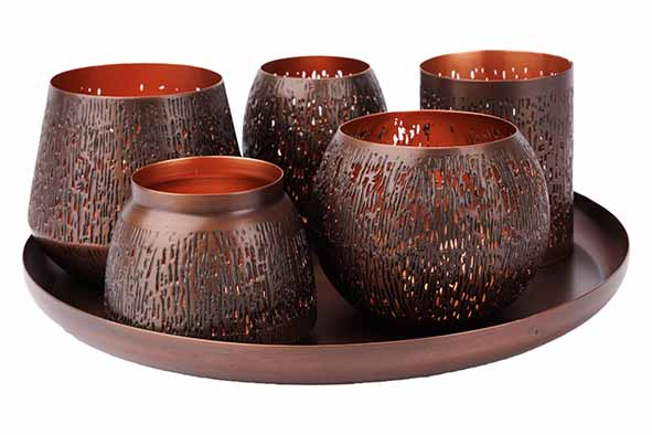 Cozy &amp; Trendy Flowerpot Woven with 3 legs - Sand - D31xH24cm