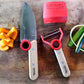 Opinel Le Petit Chef Kinderkeukenset - 3-delig - Kinderkoksmes (11cm), Vingerbeschermer, Dunschiller - Rood