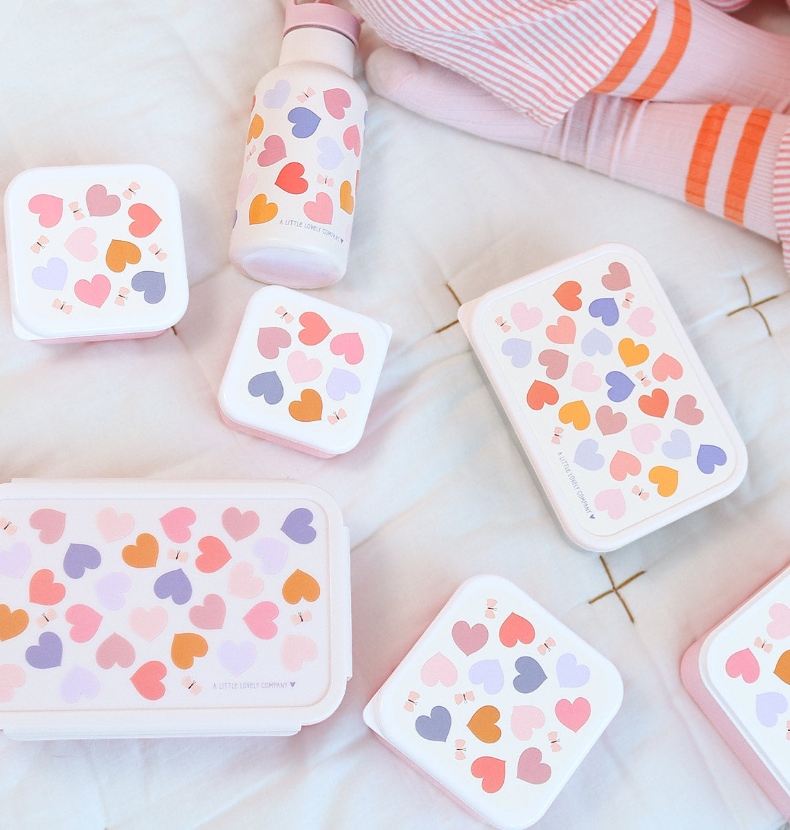 Bundel A Little Lovely Company Back to school set - Drinkfles/4 Snackdozen/Bentobox - Hearts