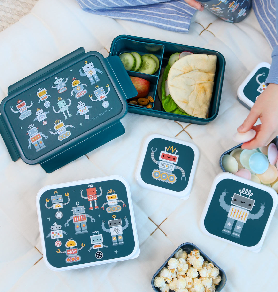 Bundel A Little Lovely Company Back to school set - Drinkfles RVS/4 Snackdozen/Bentobox - Robots