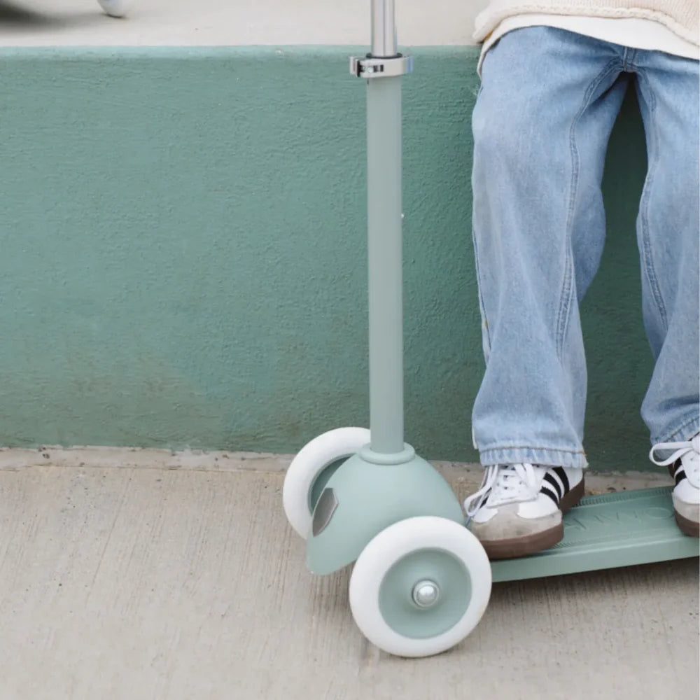 Konges Sløjd Draisienne avec cloche et panier en osier - Cerise