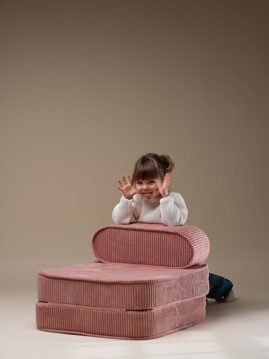 Wigiwama Corduroy Flip Chair / Fauteuil de couchage - 65x60x25cm - Mousse Rose