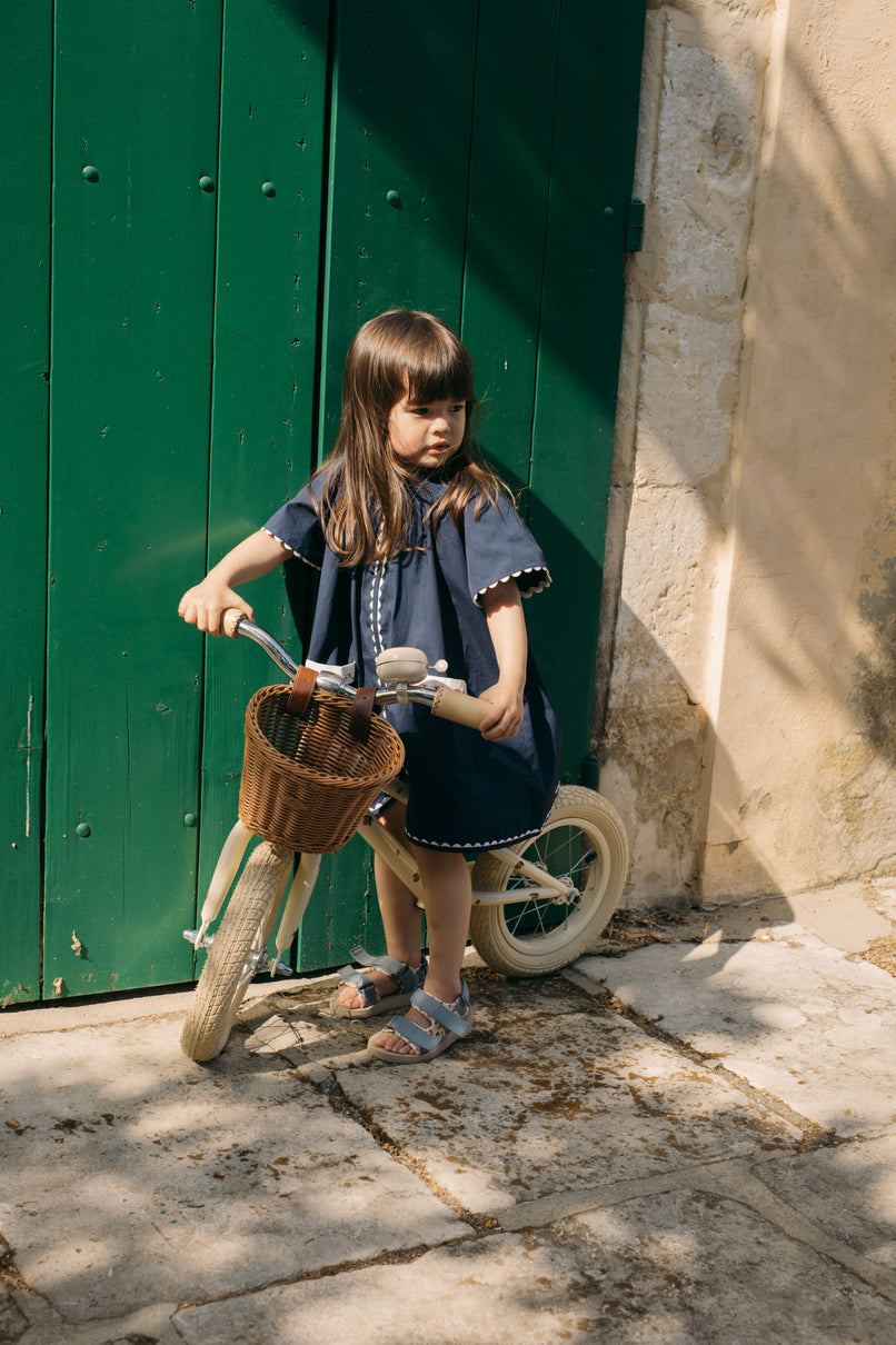 Konges Sløjd Balance bike with bell and wicker basket - Lemon