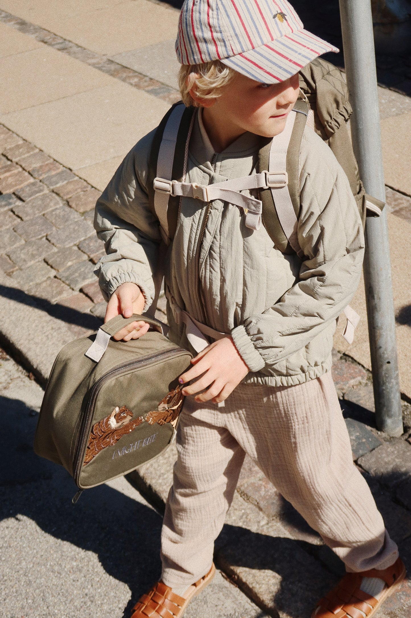 Ensemble rentrée scolaire BEAU by Bo Konges Sløjd - Sac à dos Clover, sac à lunch Thermo et trousse à crayons - Kalamata