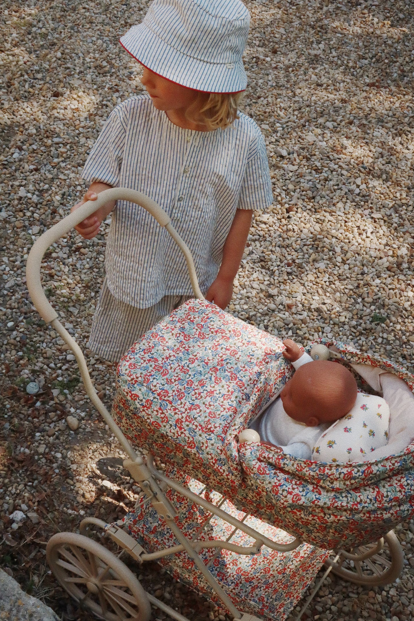 Konges Sløjd Poppenwagen/Doll Pram Vintage - Opvouwbaar - Rosier Rouge