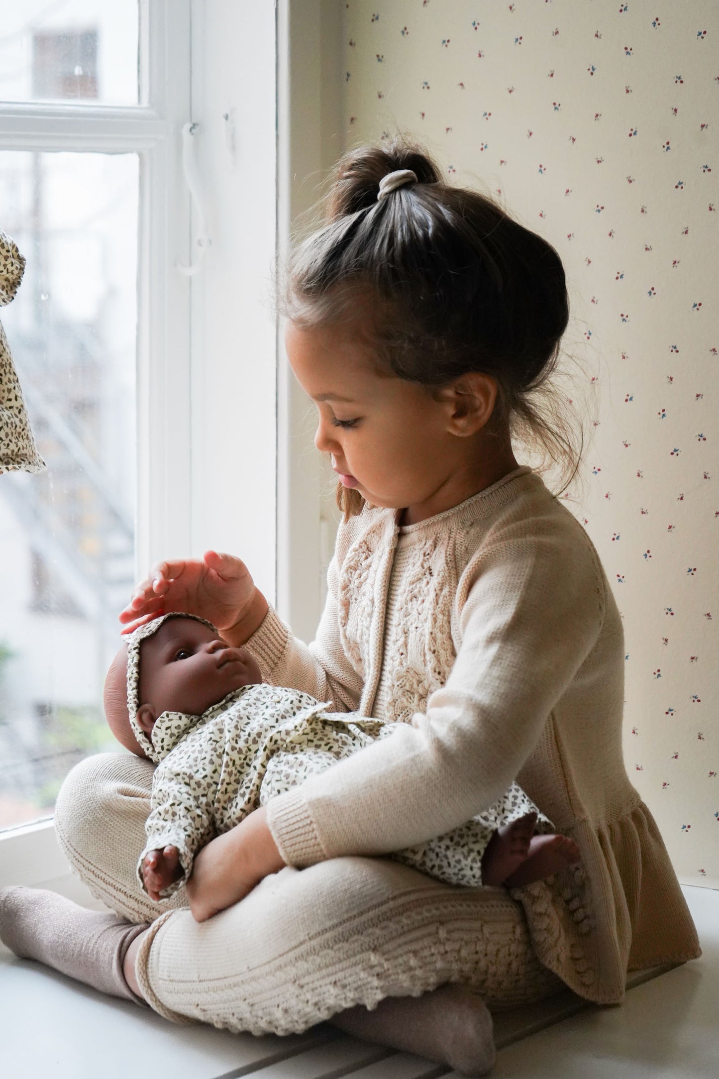 Konges Sløjd Pyjama vêtements de poupée avec accessoires - Tank à lait - Robe de poupée - 35 cm - Ensemble de vêtements 