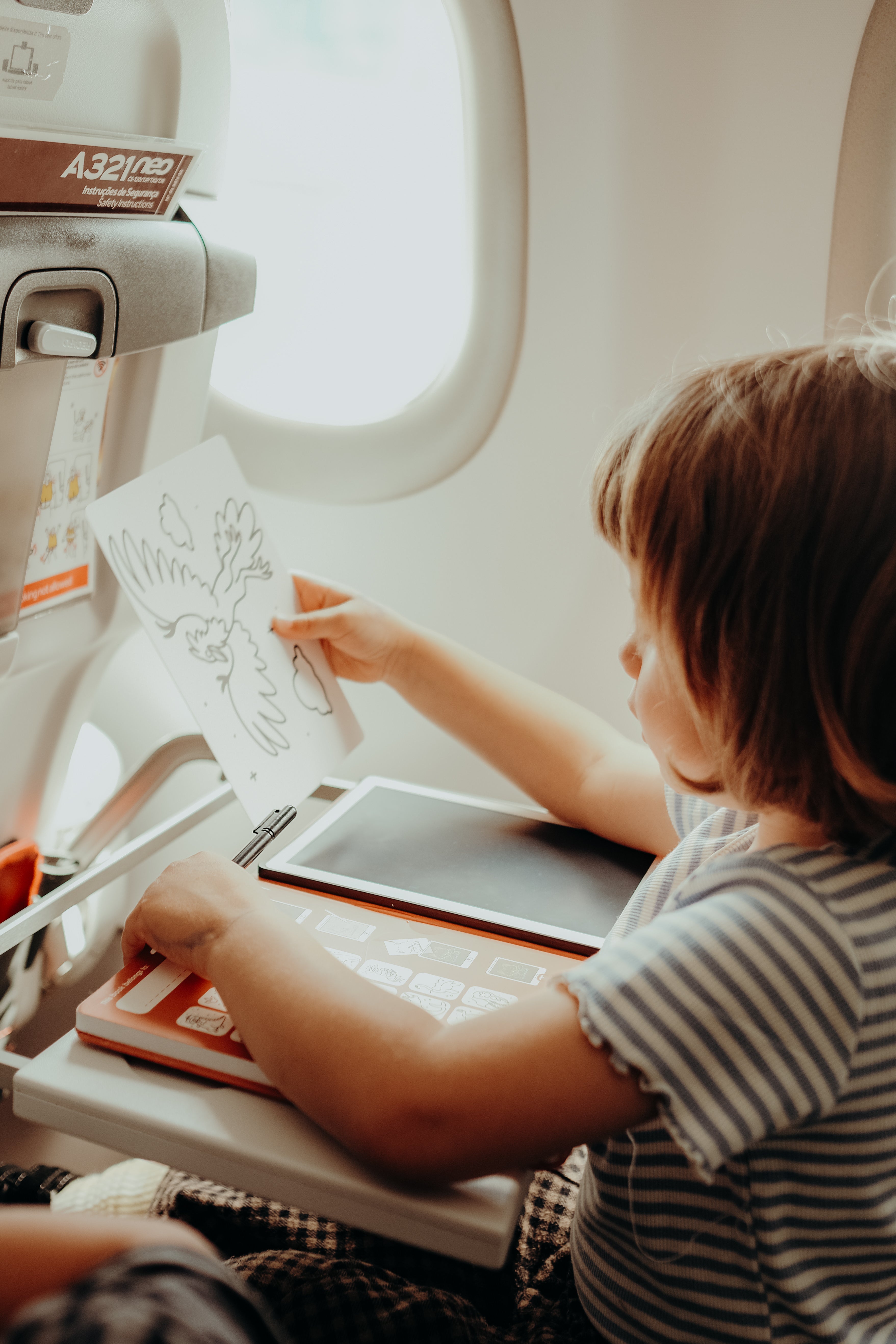 BEAU by Bo Kidywolf Kidydraw Mini Tekenboek met LCD-scherm - Reizen + Extra Pennetje