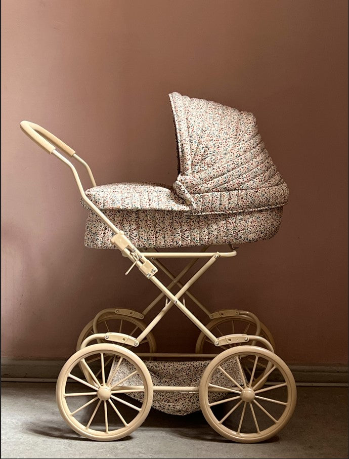 Konges Sløjd Poppenwagen/Doll Pram Vintage - Opvouwbaar - Louloudi