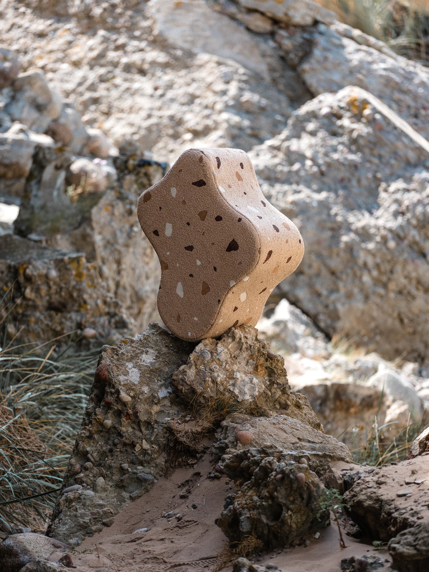 Wigiwama Teddy Cloud Pouffe / Poef - Ø40x25cm - Terrazzo Sand