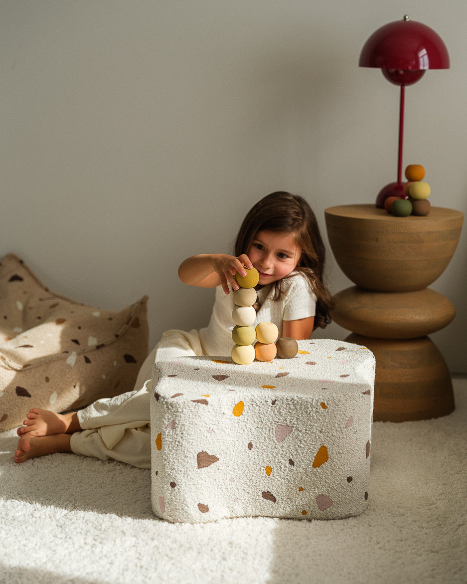 Wigiwama Teddy Cloud Pouffe / Poef - Ø40x25cm - Terrazzo Marble