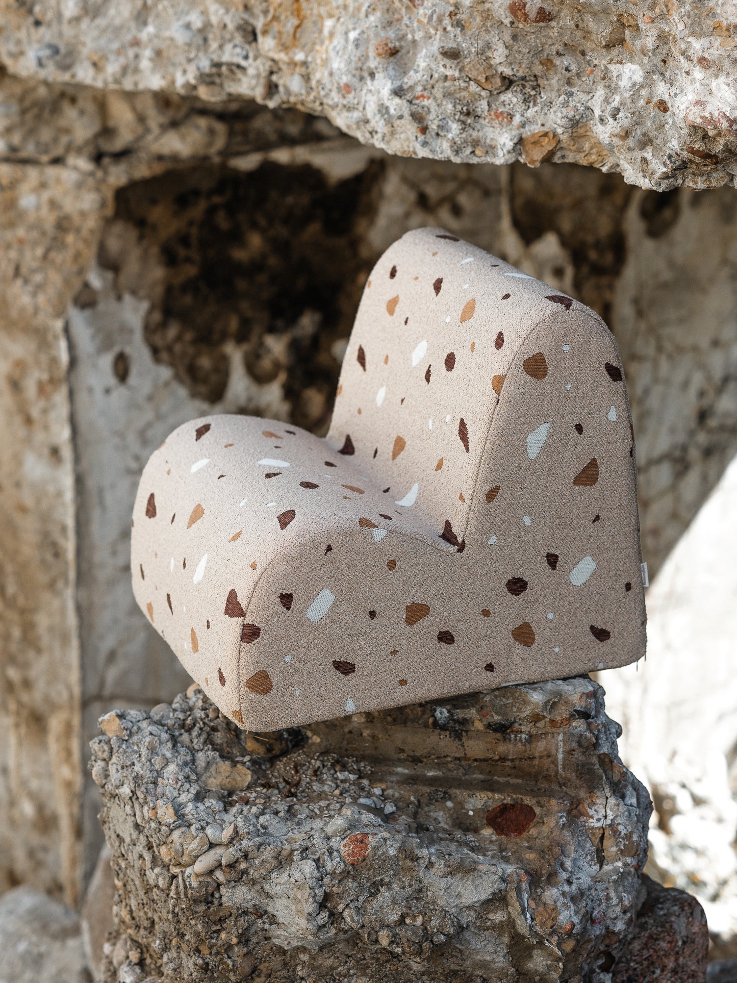 Wigiwama Teddy Cloud Chair / Fauteuil - 60x50x50cm - Terrazzo Sand