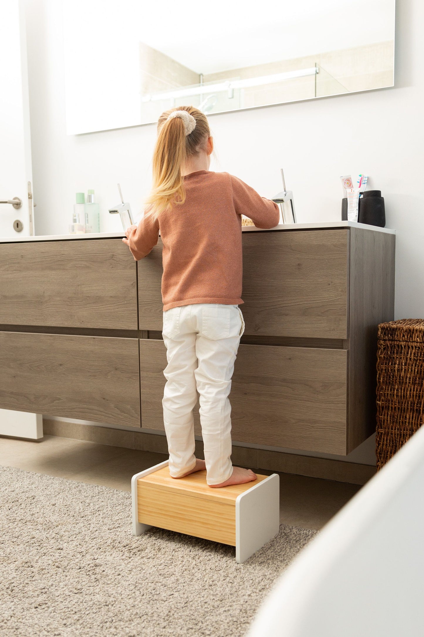 Childhome Wooden non-slip stool 35x23x18cm - Natural/White