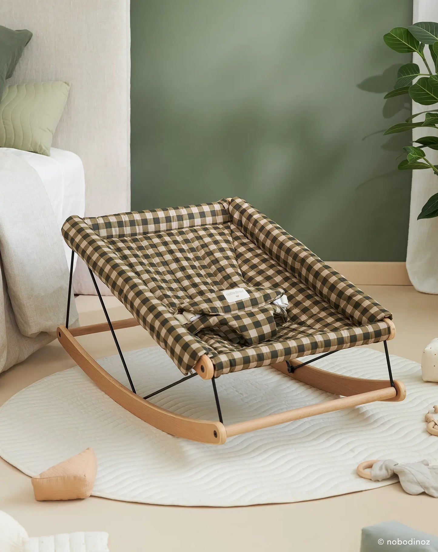 Nobodinoz Growing green bouncer / rocking chair - Green Checks