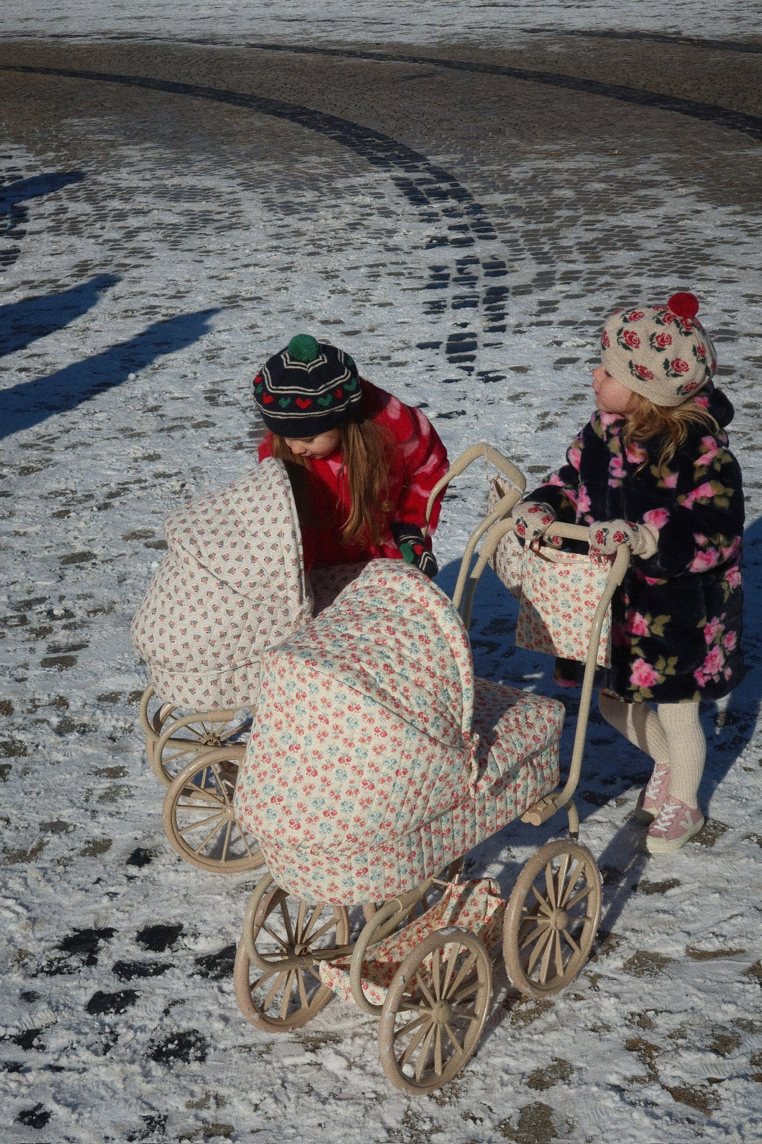 Konges Sløjd Minnie Poppagen/Doll Pram - Foldable - Cherry Blush