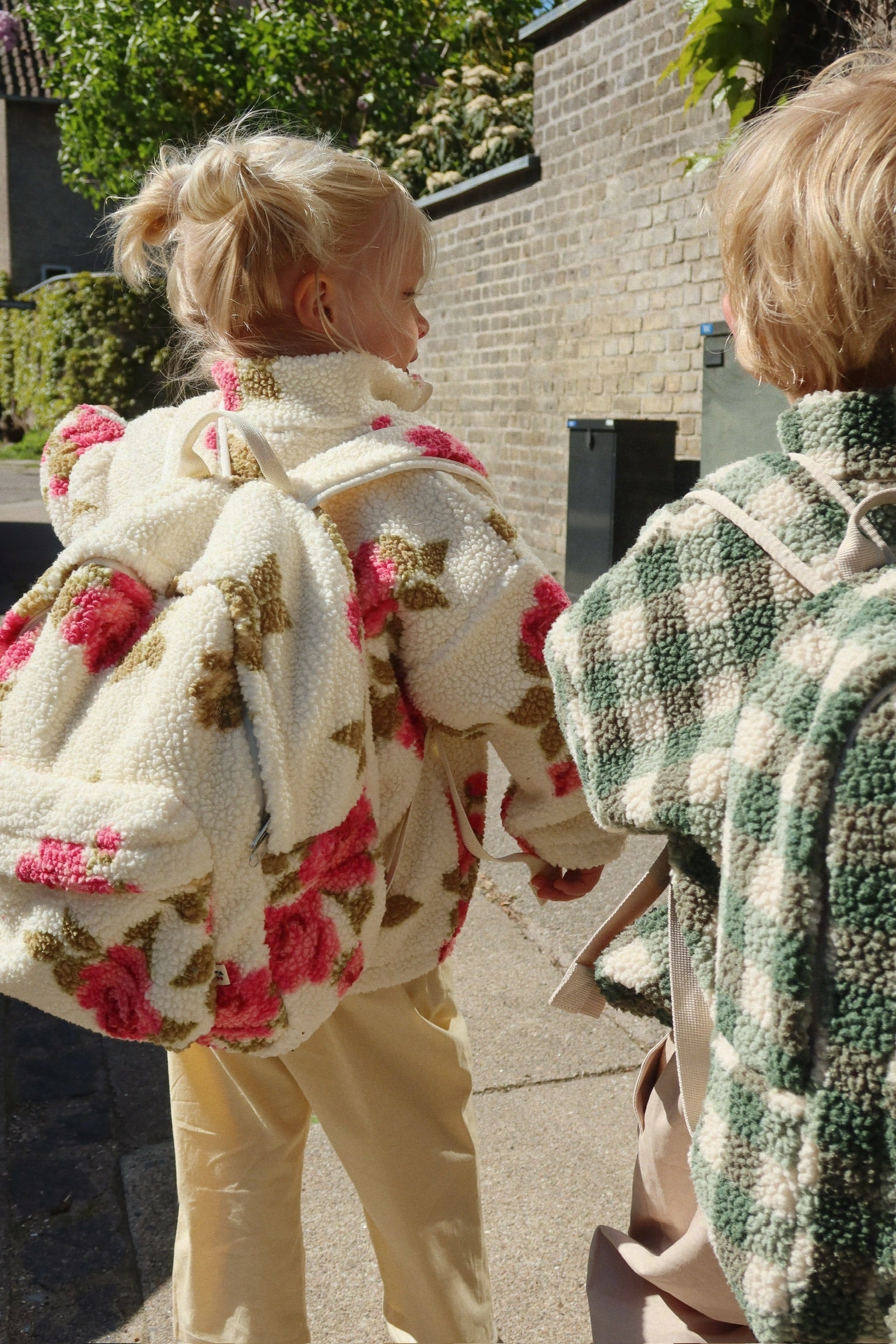 Konges Sløjd Juno Backpack/Bookbag medium - W25xD10.5xH32cm - Laurel Oak