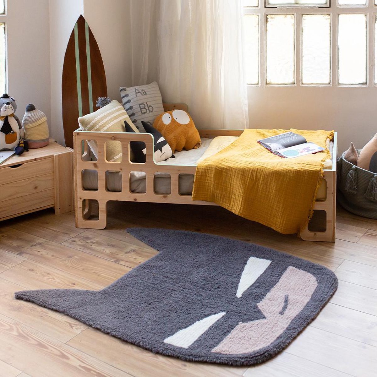 Lorena Canals Washable wool rug - Edgar Plans BatBoy - 90x120cm