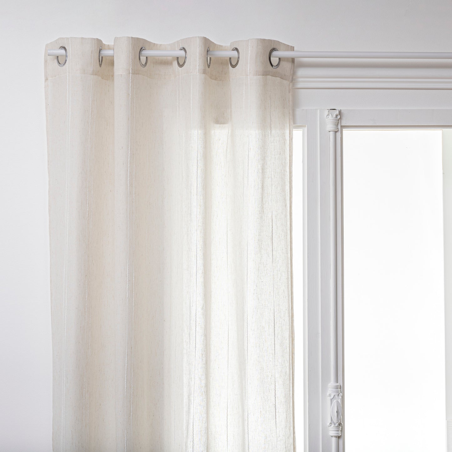 Atmosphera Esma Curtain 140x260cm - Ready made with rings - White