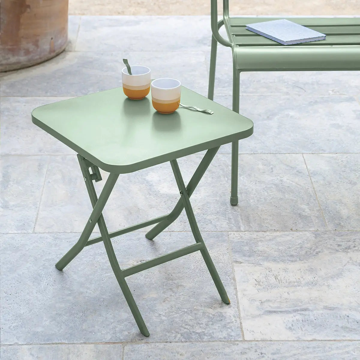 Hespéride Luxury Bistro Table d'appoint - Table d'appoint Greensboro - Vert olive - 40x40x45cm