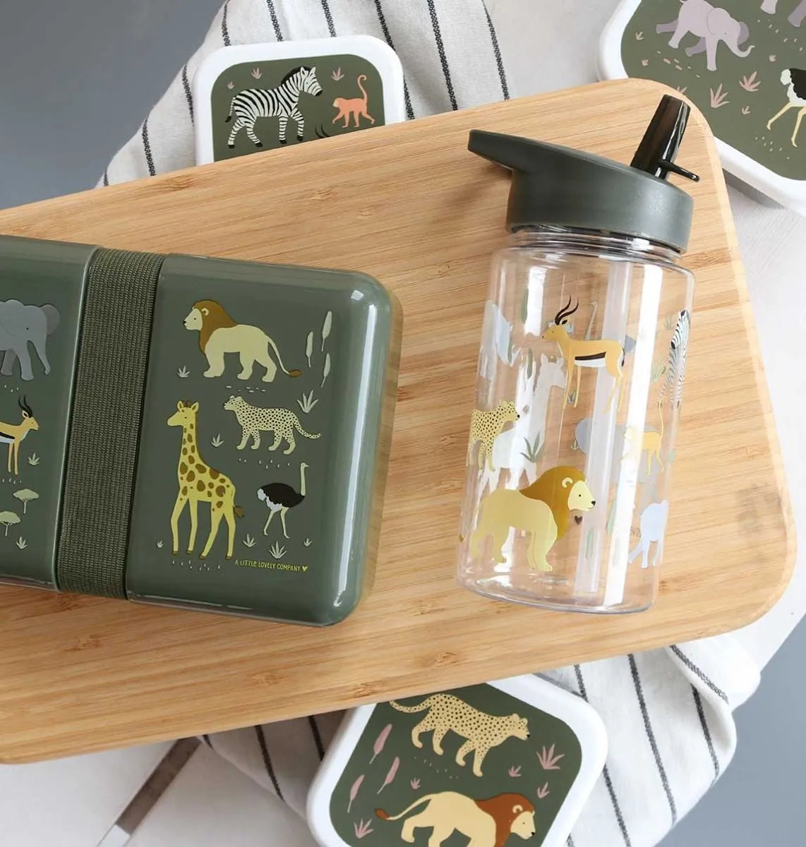 A Little Lovely Company Back to school set - Drinking bottle / 4 Snack boxes / Lunch box - Savanne